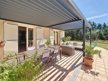 d8612fbf34d4898f03b2125fbc13f77e2ae4cf8be9192