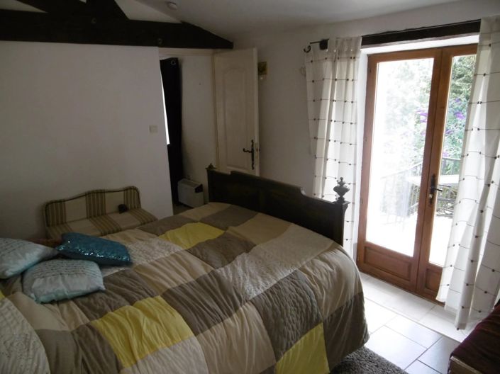 Image No.15-5 Bed House for sale