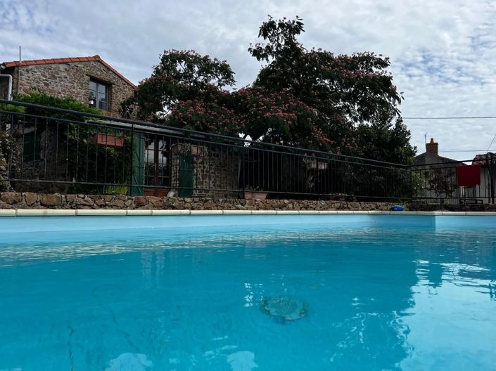 Image No.4-5 Bed House for sale