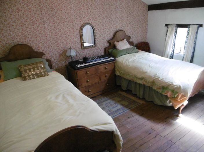 Image No.6-5 Bed House for sale