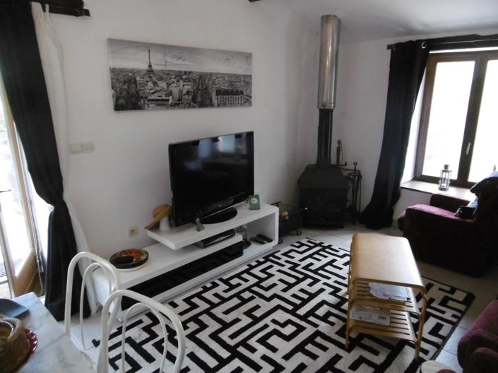 Image No.11-5 Bed House for sale