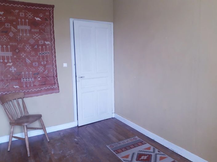 Image No.10-4 Bed House for sale