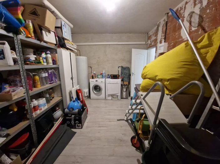 Image No.12-4 Bed House for sale