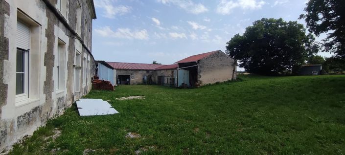 Image No.6-5 Bed Village House for sale