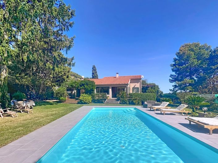 Image No.2-Maison de 5 chambres à vendre à Estoher