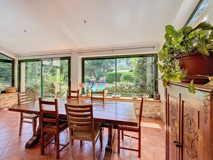 Image No.6-Maison de 5 chambres à vendre à Estoher