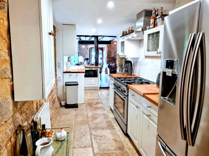 Image No.10-3 Bed House for sale