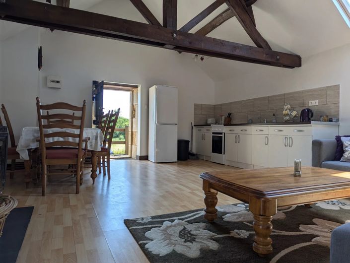 Image No.12-9 Bed House for sale