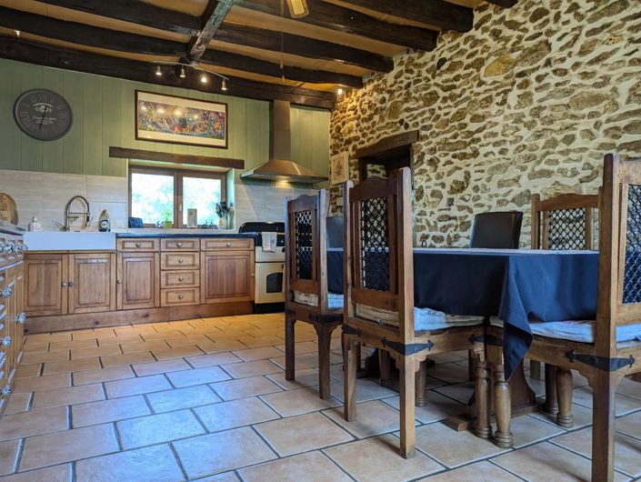 Image No.3-9 Bed House for sale