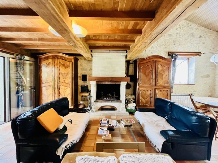 Image No.4-5 Bed Village House for sale