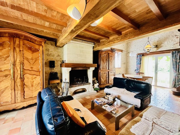 Image No.4-5 Bed Village House for sale