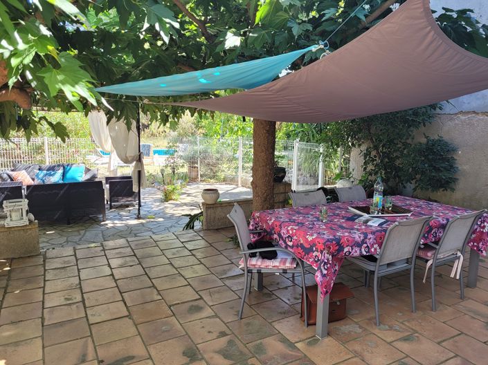 Image No.6-6 Bed House for sale