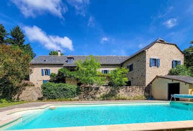 1 - Lunac, House