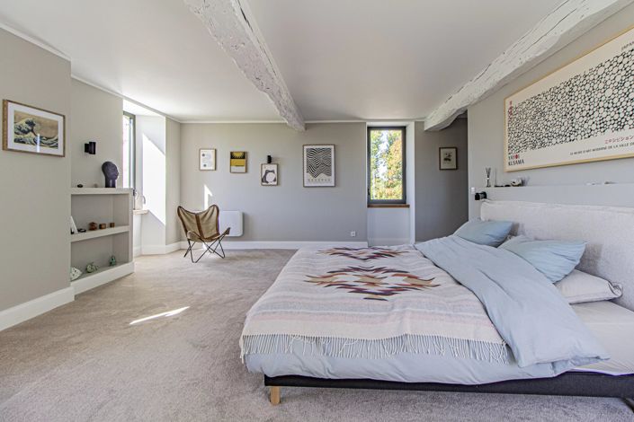 Image No.9-5 Bed House for sale