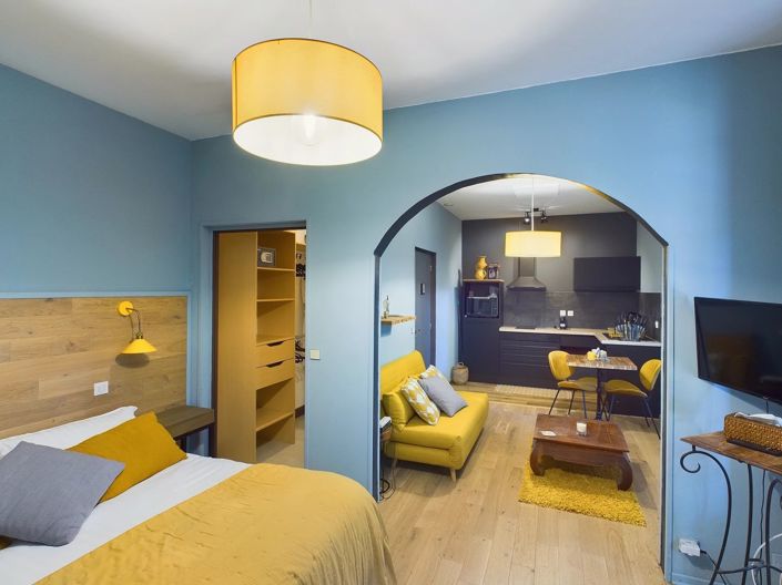 Image No.12-Maison de 22 chambres à vendre à Saint-Beauzeil