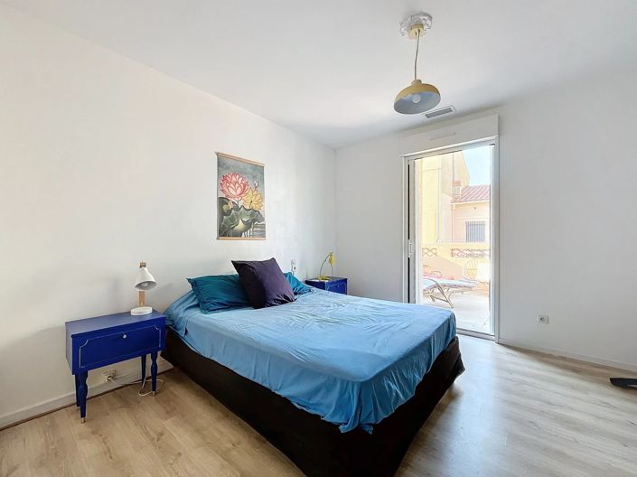 Image No.14-4 Bed House for sale