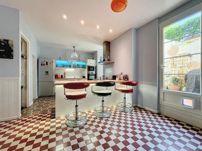 Image No.4-4 Bed House for sale