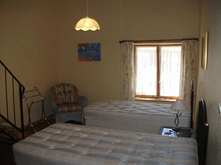 Image No.13-5 Bed House for sale