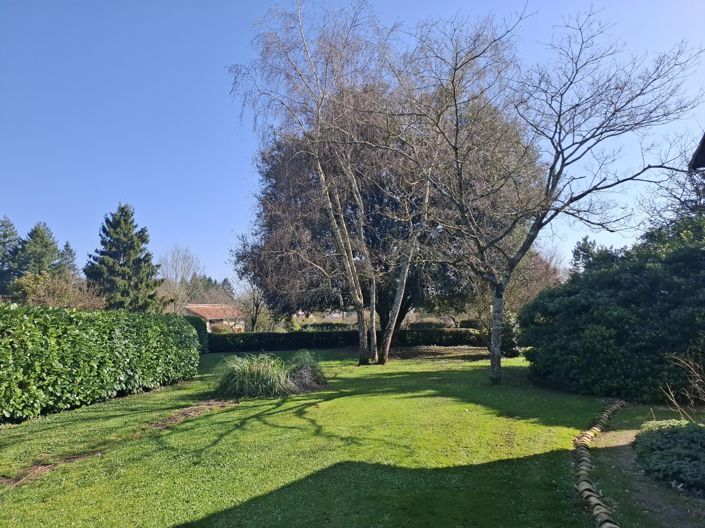 Image No.13-5 Bed House for sale