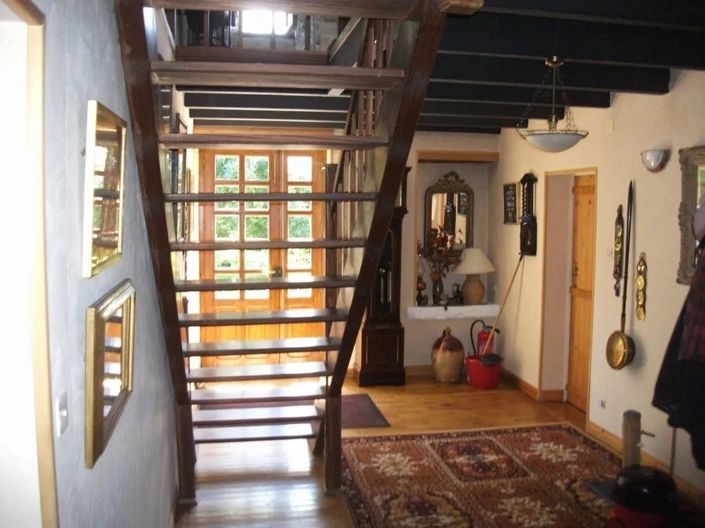 Image No.6-5 Bed House for sale