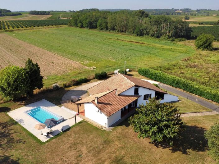 Image No.1-5 Bed House for sale