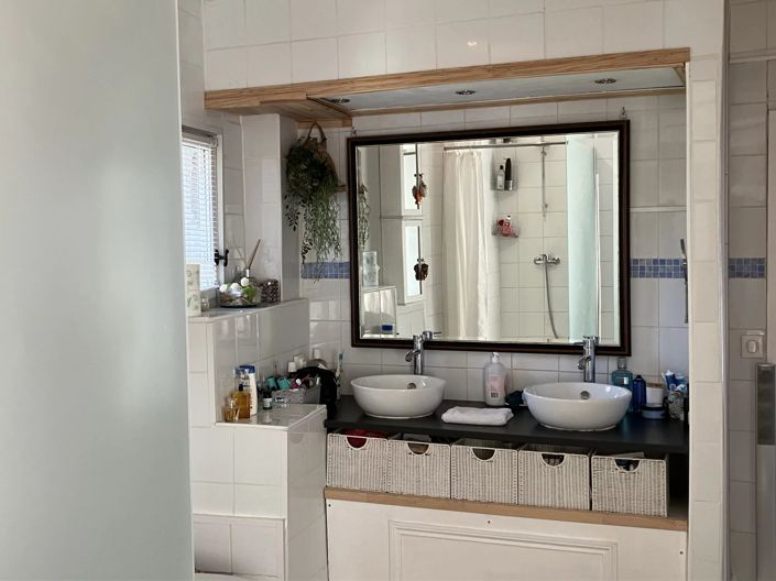 Image No.9-3 Bed House for sale