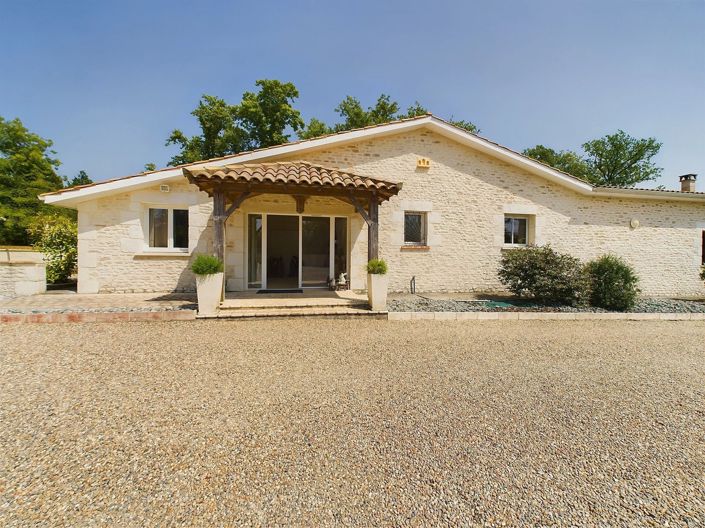 Image No.2-4 Bed Village House for sale