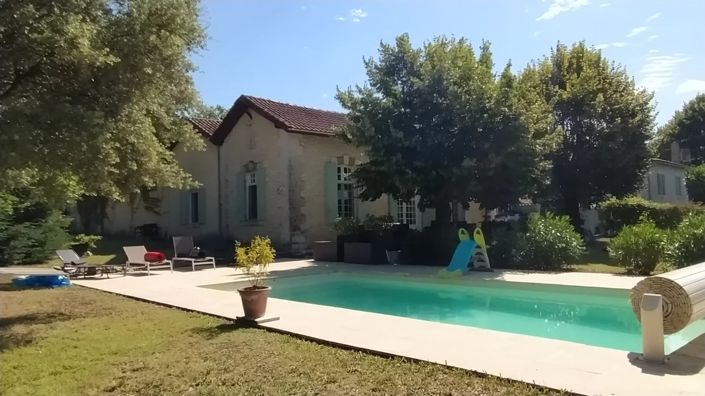 Image No.6-5 Bed House for sale