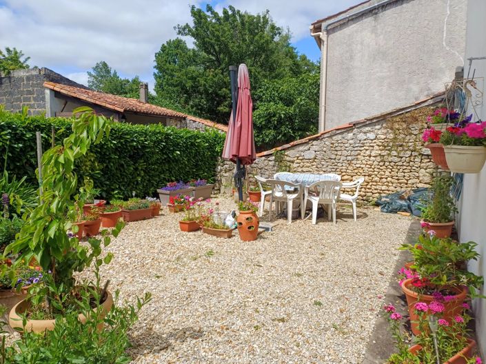 Image No.3-Maison de 3 chambres à vendre à Saint-Genis-de-Saintonge