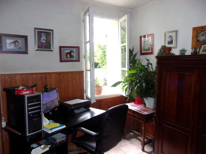 Image No.8-3 Bed Village House for sale