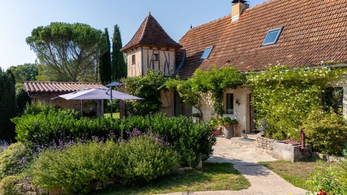 Image No.7-6 Bed House for sale