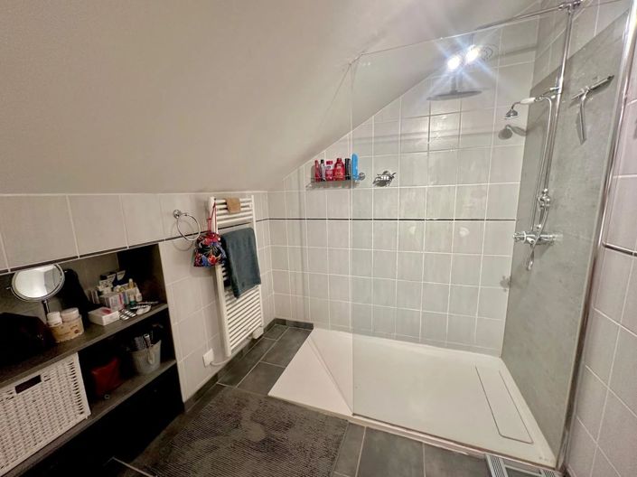 Image No.10-4 Bed Village House for sale