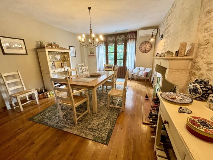 Image No.2-4 Bed Village House for sale