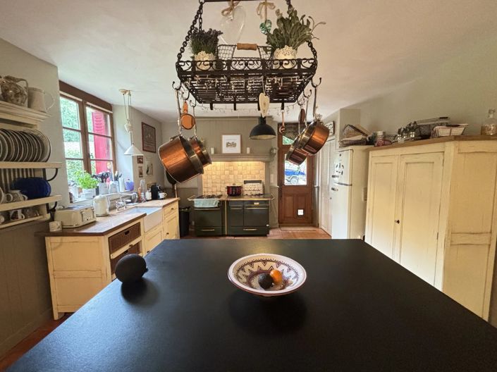 Image No.6-4 Bed Village House for sale