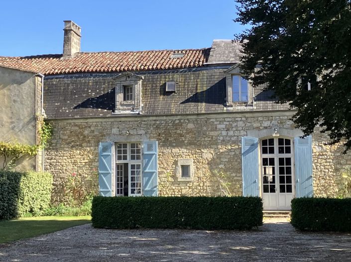 Image No.3-2 Bed Property for sale