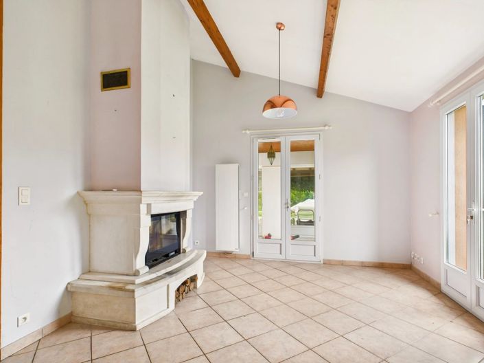 Image No.5-Maison de 5 chambres à vendre à Saint-Estèphe