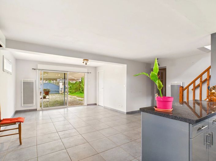 Image No.4-Maison de 5 chambres à vendre à Saint-Estèphe