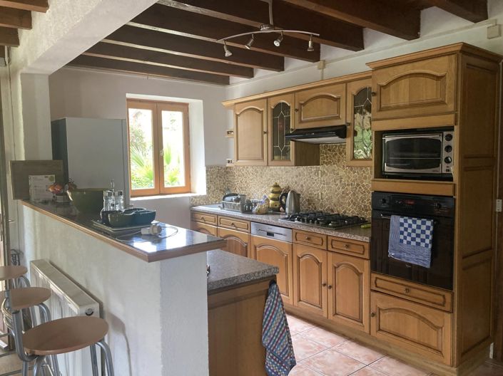 Image No.10-4 Bed House for sale