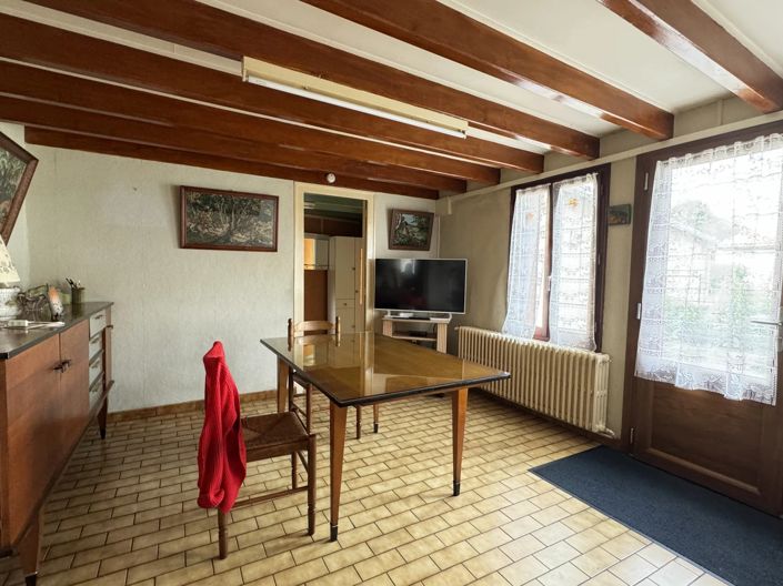 Image No.6-Maison de 4 chambres à vendre à Aigre