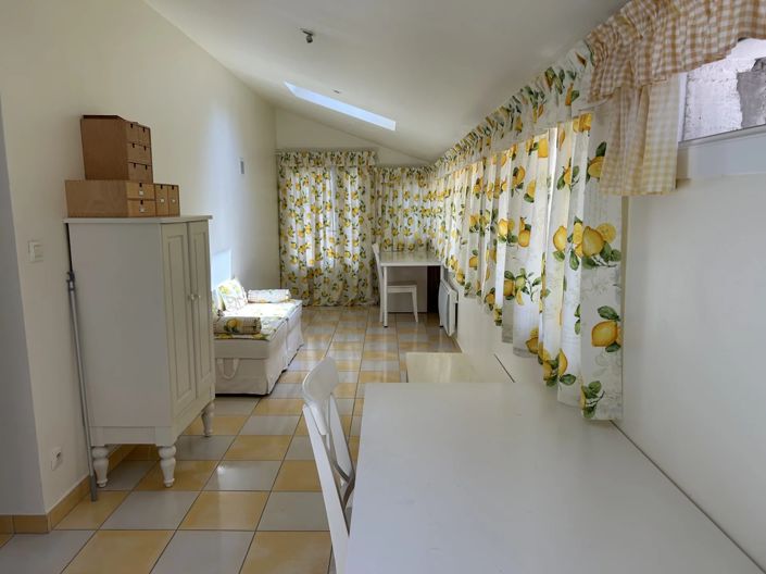 Image No.13-4 Bed House for sale