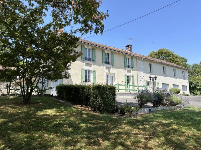 Image No.2-4 Bed House for sale