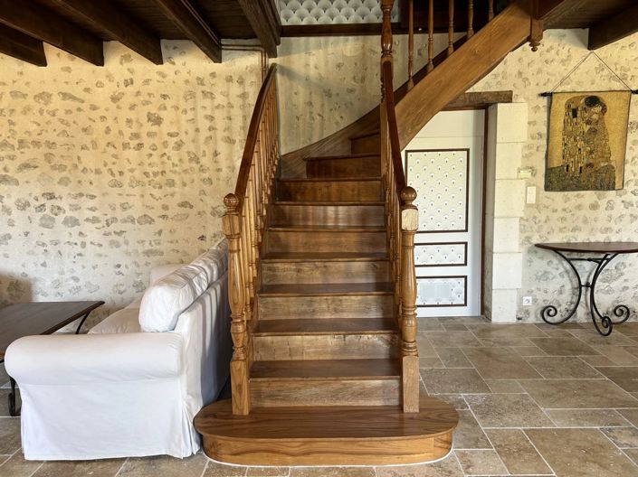 Image No.7-4 Bed House for sale