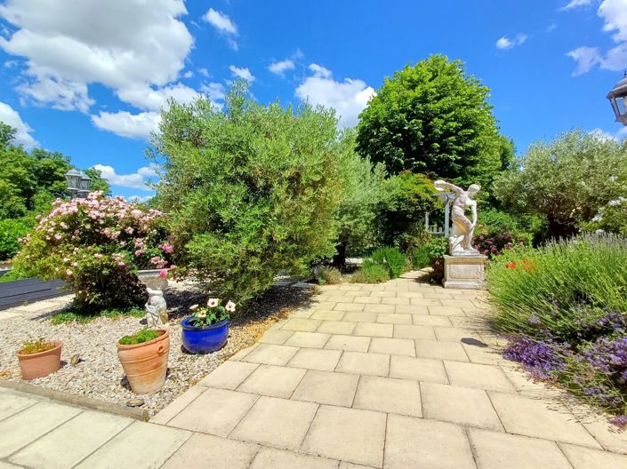 Image No.13-6 Bed Village House for sale