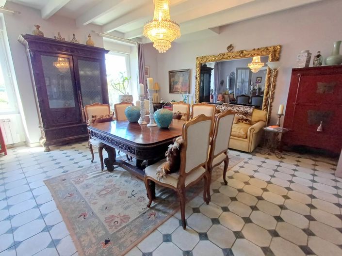 Image No.4-6 Bed Village House for sale