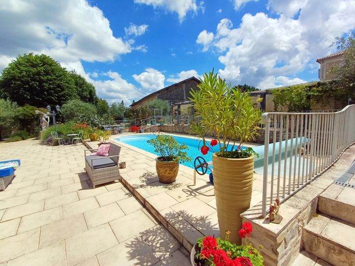 Image No.9-6 Bed Village House for sale