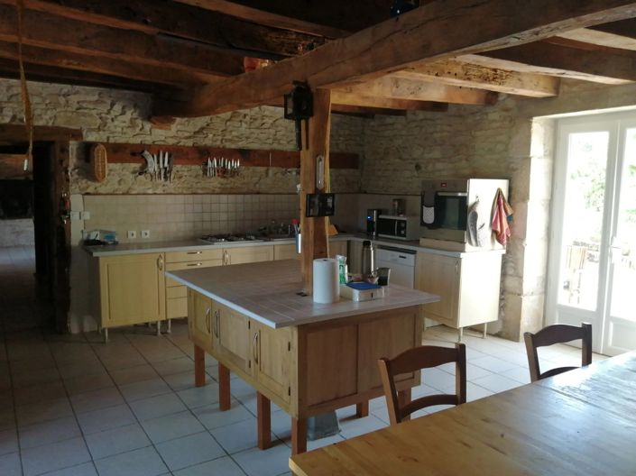 Image No.3-6 Bed House for sale