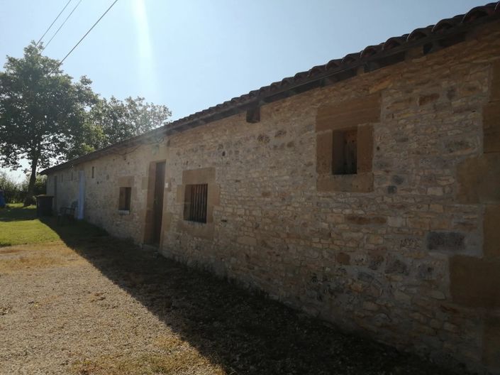 Image No.9-6 Bed House for sale