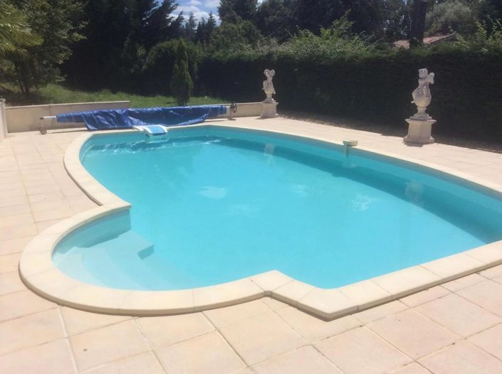 Image No.2-4 Bed Village House for sale