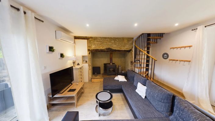 Image No.4-10 Bed House for sale