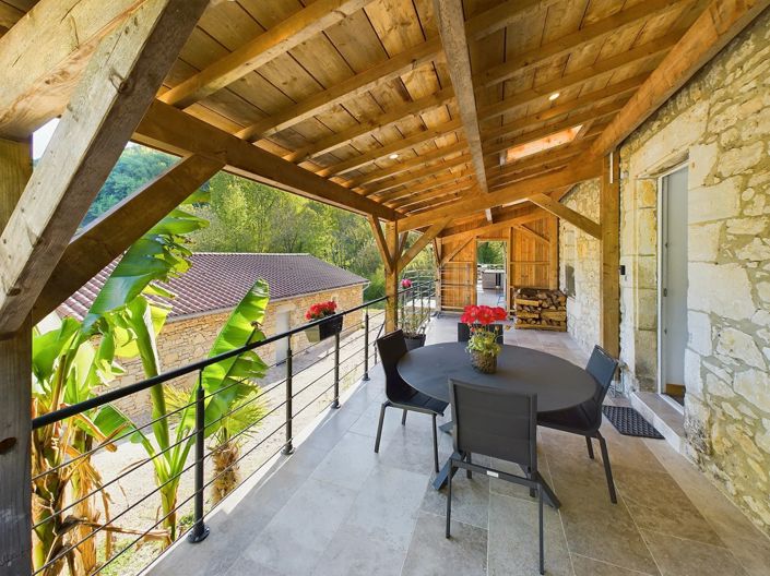 Image No.5-10 Bed House for sale